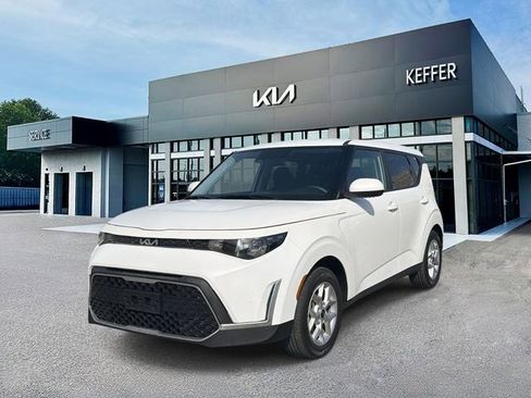 Certified 2024 Kia Soul LX w/ Option Group 015 image 4