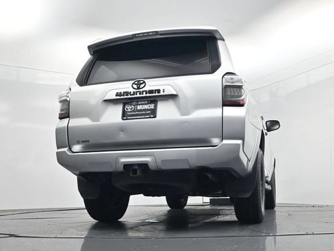 Used 2023 Toyota 4Runner SR5 AWD/4WD image 47