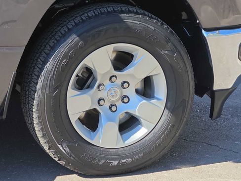 Used 2022 RAM 1500 Big Horn image 12