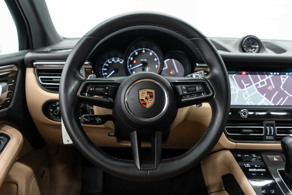 Used 2023 Porsche Macan S AWD/4WD image 19