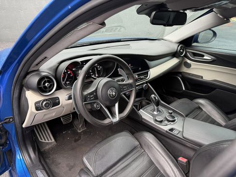 Used 2018 Alfa Romeo Giulia Ti Sport w/ Quick Order Package 22S Sport image 13