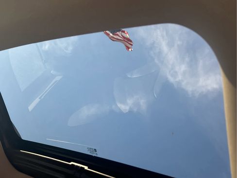 Used 2017 GMC Acadia Limited SLT image 19