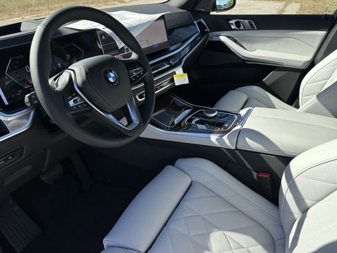 New 2026 BMW X5 xDrive40i image 9