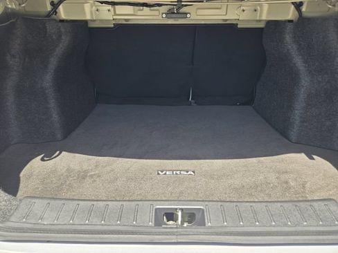 Used 2020 Nissan Versa SR w/ Convenience Package FWD image 27