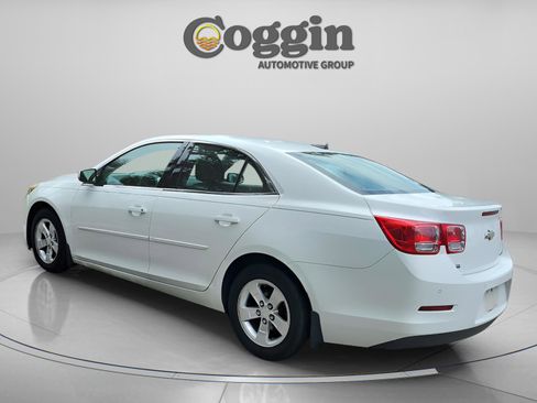 Used 2014 Chevrolet Malibu LS FWD image 3