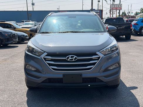 Used 2018 Hyundai Tucson SEL AWD/4WD image 2