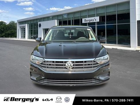 Used 2019 Volkswagen Jetta S w/ Driver Assistance Package FWD image 2