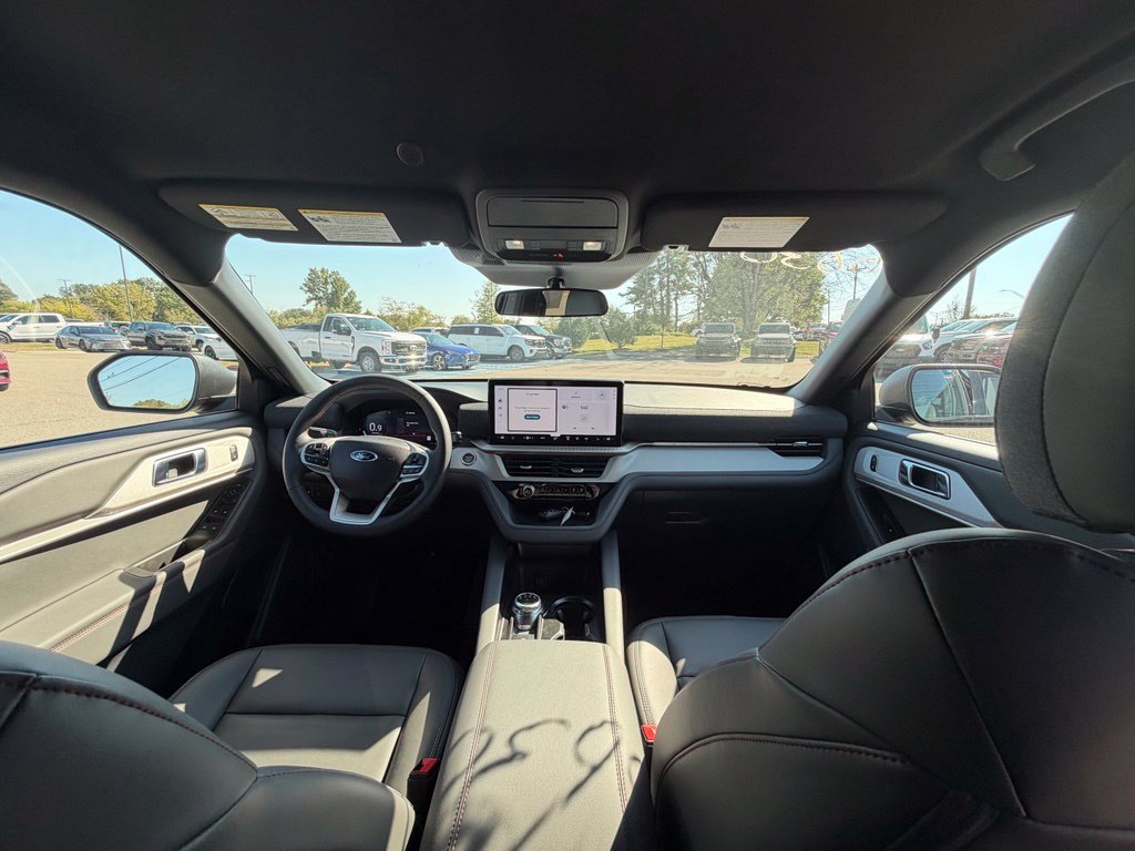 New 2027 Ford Explorer Active w/ Active Comfort Package AWD/4WD image 17
