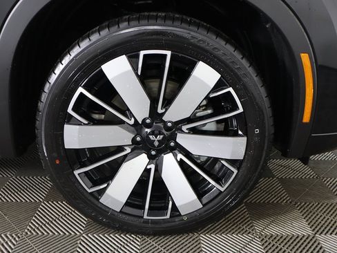 Used 2025 Mitsubishi Outlander AWD image 29