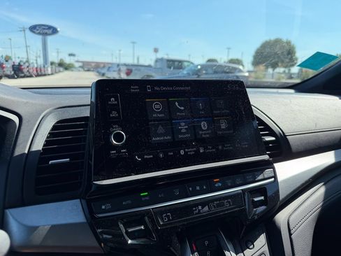 Used 2025 Honda Odyssey Sport-L image 24