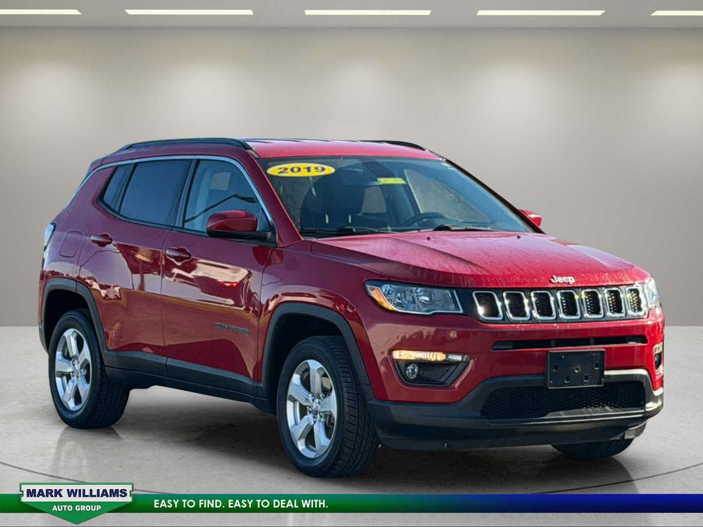 Used 2019 Jeep Compass Latitude w/ Popular Equipment Group AWD/4WD image 1