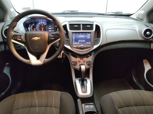 Used 2018 Chevrolet Sonic LT image 22