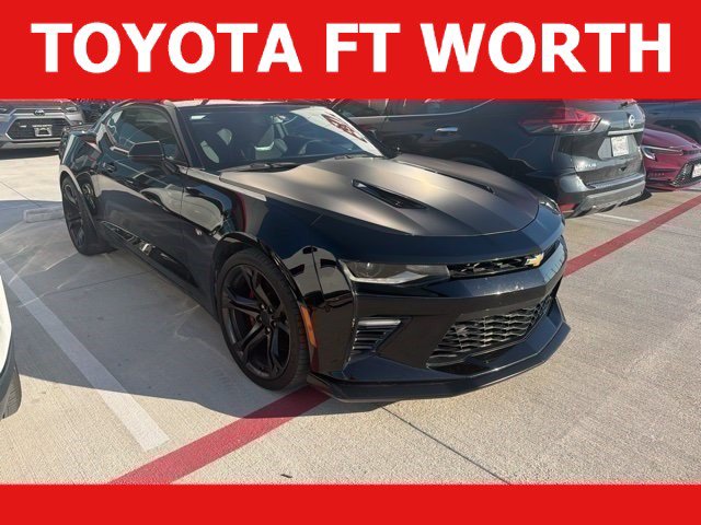 Used 2018 Chevrolet Camaro SS RWD image 1