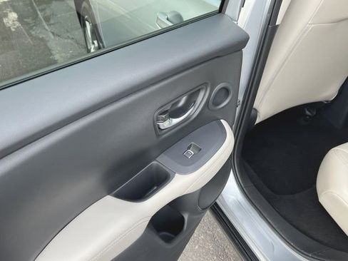 Used 2023 Honda HR-V EX-L image 35