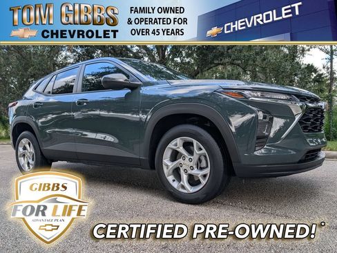 Used 2025 Chevrolet Trax LS w/ LS Convenience Package FWD image 1