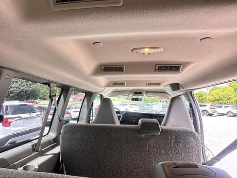 Used 2022 Chevrolet Express 3500 LS image 26