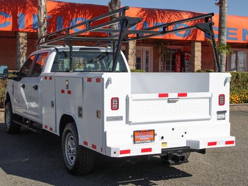 Used 2021 Ford F350 XL w/ Power Equipment Group image 7