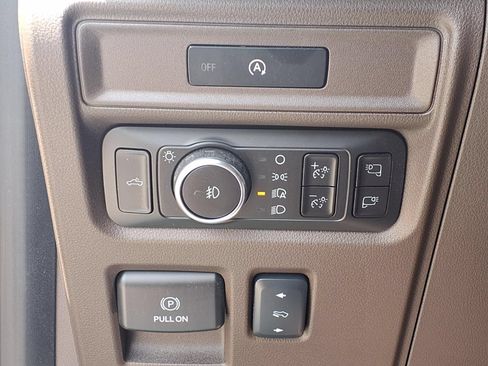 Used 2025 Ford F150 King Ranch w/ FX4 Off-Road Package AWD/4WD image 10