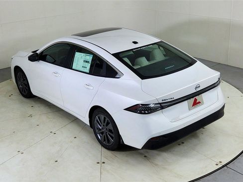 New 2026 Nissan Sentra SL w/ Floor Mat Package image 20