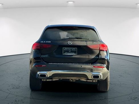 Used 2025 Mercedes-Benz GLA 250 4MATIC image 6