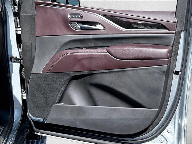 Certified 2024 Cadillac Escalade ESV Sport Platinum w/ LPO, ONYX Package AWD/4WD image 18
