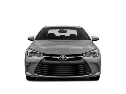 Used 2015 Toyota Camry LE image 4