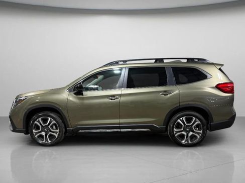 Used 2025 Subaru Ascent Touring AWD/4WD image 9