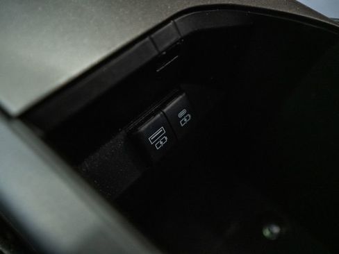 Used 2024 Toyota Camry XSE image 30