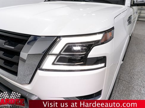 Used 2023 Nissan Armada Platinum w/ Captain's Chairs Package image 8
