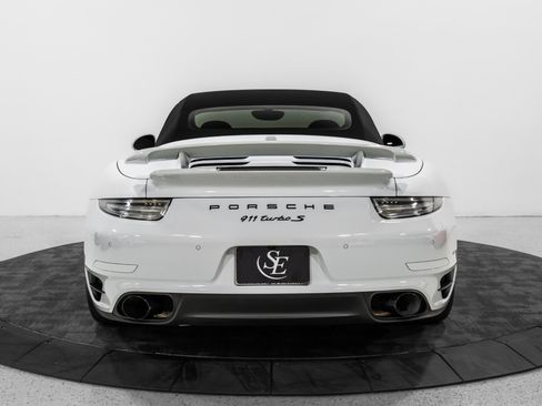 Used 2015 Porsche 911 Turbo S w/ High-end Infotainment Package image 18