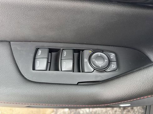 Used 2025 Chevrolet Blazer RS w/ Driver Confidence II Package image 24