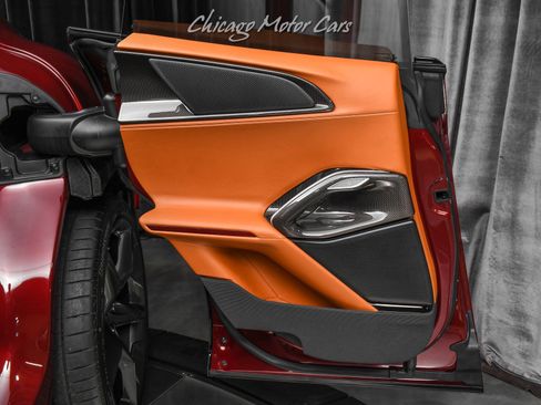 Used 2026 Ferrari Purosangue AWD/4WD image 39