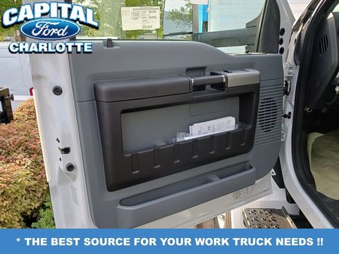 New 2027 Ford F750 2WD Regular Cab Super Duty image 8
