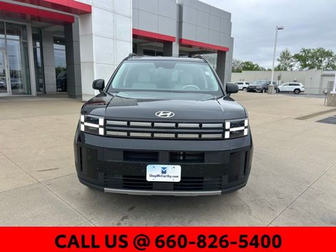 Used 2026 Hyundai Santa Fe SEL image 2