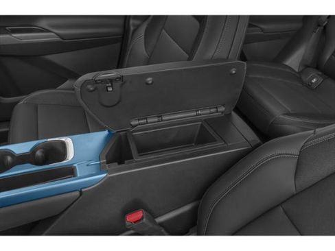 New 2025 Chevrolet Equinox EV LT image 17