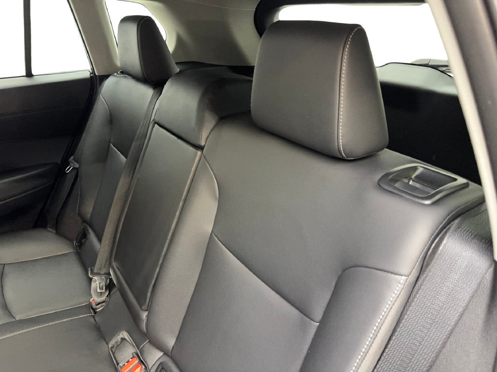 Used 2024 Toyota Corolla Cross XLE w/ Convenience Package AWD/4WD image 36