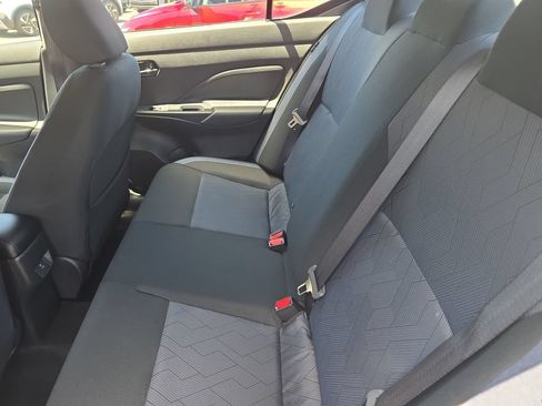 Used 2025 Nissan Versa SV FWD image 22