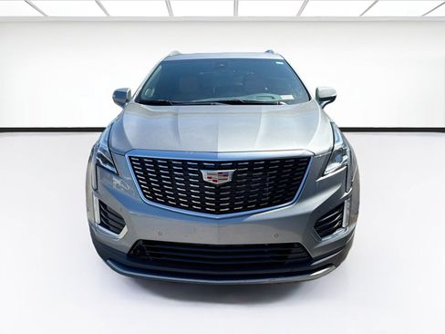 Used 2025 Cadillac XT5 Premium Luxury w/ Technology Package FWD image 2
