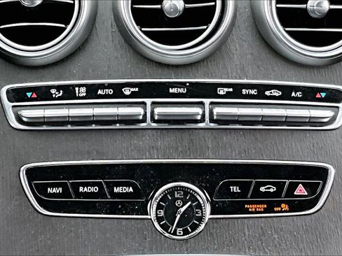 Used 2021 Mercedes-Benz C 300 4MATIC Sedan image 17