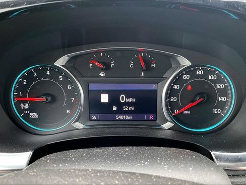 Used 2023 Chevrolet Traverse LT w/ LT Premium Package FWD image 24
