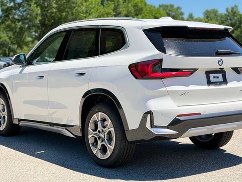 New 2026 BMW X1 xDrive28i w/ Convenience Package AWD/4WD image 4