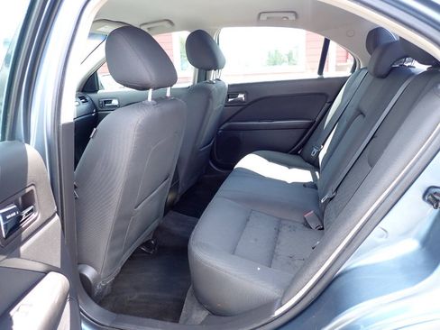 Used 2011 Ford Fusion SE w/ 201A Rapid Spec Order Code FWD image 8