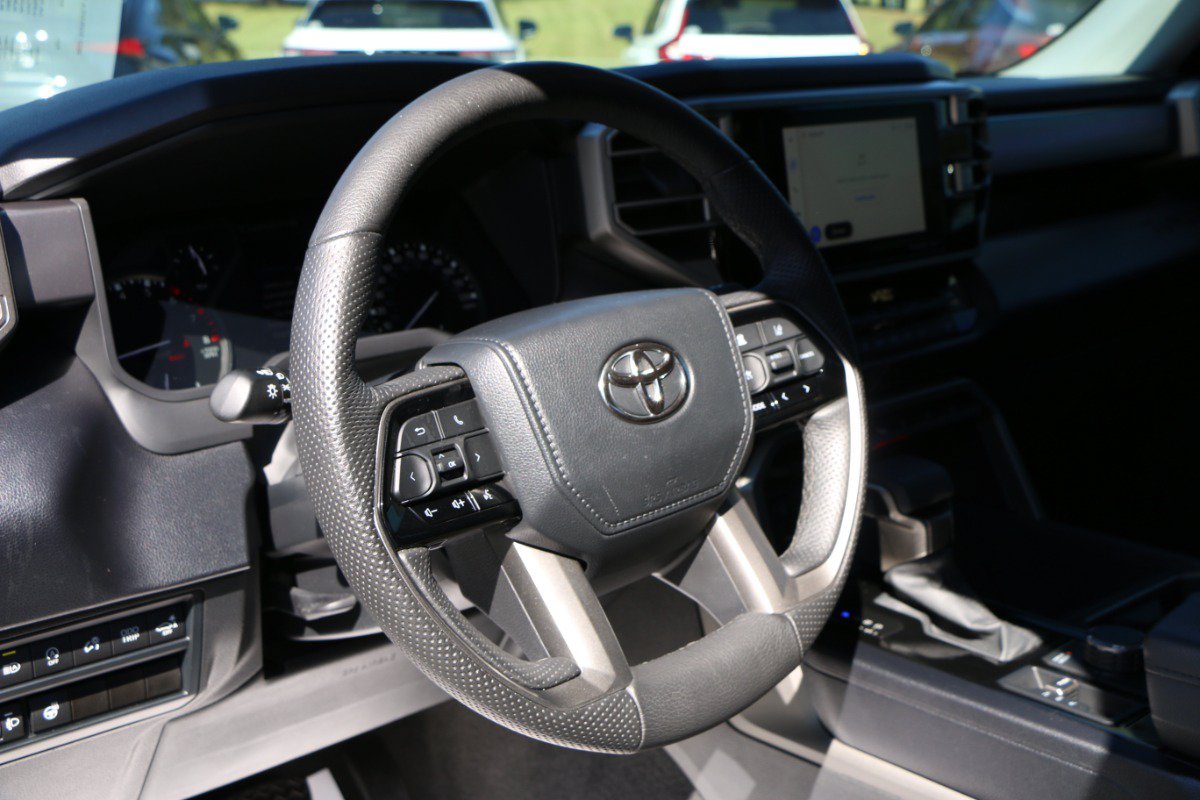 Used 2023 Toyota Tundra SR5 w/ SR5 Premium Package AWD/4WD image 17