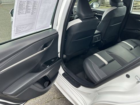 Certified 2025 Toyota Camry SE image 11