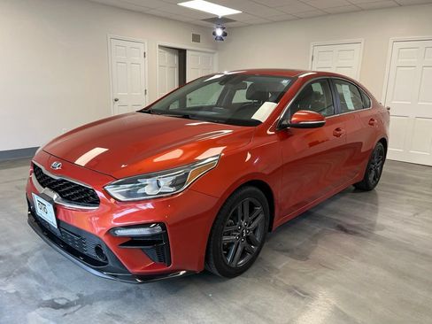 Used 2019 Kia Forte EX w/ Option Group 020 FWD image 4