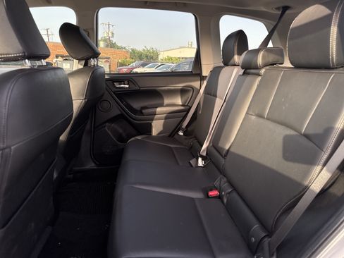 Used 2015 Subaru Forester 2.0XT Touring w/ Eyesight & Navigation System AWD/4WD image 28
