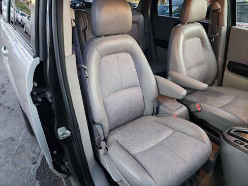 Used 2005 Saturn Vue AWD V6 w/ Comfort Pkg image 15