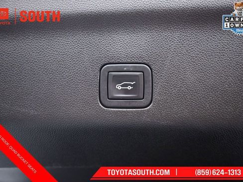Used 2023 Chevrolet Tahoe LT w/ LT Signature Package AWD/4WD image 36