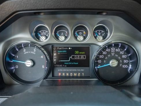 Used 2015 Ford F250 Lariat w/ Lariat Ultimate Package image 25