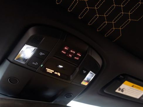Used 2025 Lamborghini Revuelto AWD/4WD image 40
